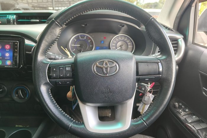 REVO PRE 2018 2.4E AT DOUBLE CAB BLACK  6486 full