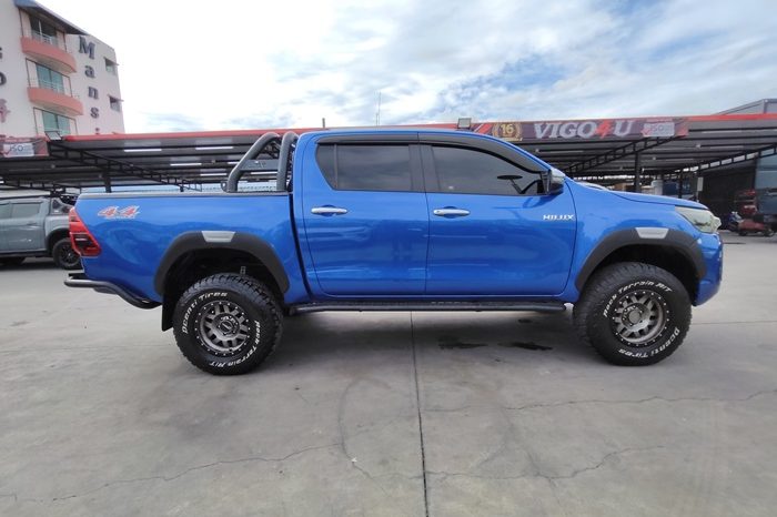 REVO PRE 2019 2.4E AT DOUBLE CAB BLUE  3300 full