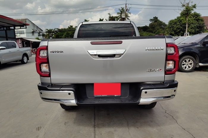 REVO PRE 2022 2.4 MID AT DOUBLE CAB SILVER  624 full