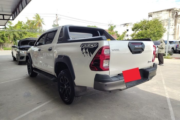 ROCCO PRE 2022 2.4 HIGHT AT DOUBLE CAB WHITE  1107 full