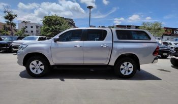 REVO PRE 2018 2.4G AT DOUBLE CAB SILVER  20 full