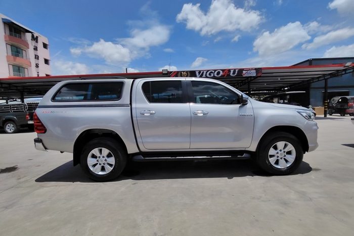 REVO PRE 2018 2.4G AT DOUBLE CAB SILVER  20 full