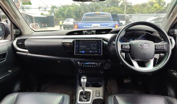 REVO PRE 2018 2.4G AT DOUBLE CAB SILVER  20 full