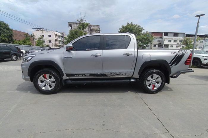 REVO PRE 2019 2.4E AT DOUBLE CAB SILVER  8707 full