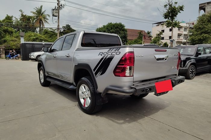 REVO PRE 2019 2.4E AT DOUBLE CAB SILVER  8707 full