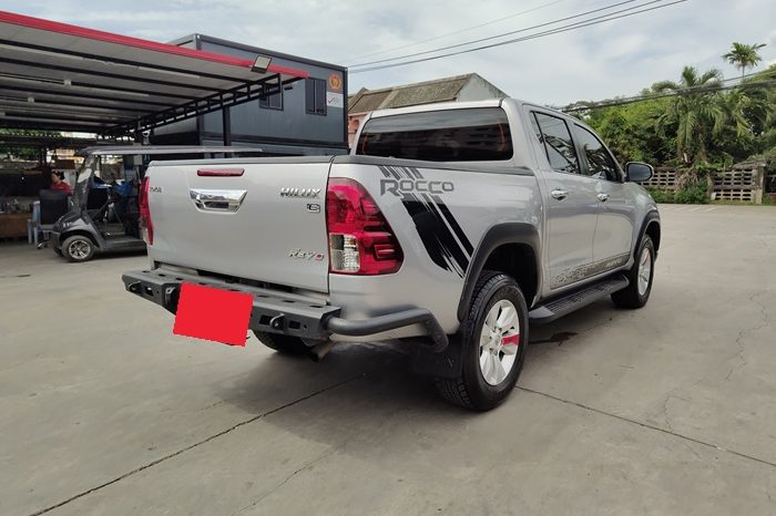 REVO PRE 2019 2.4E AT DOUBLE CAB SILVER  8707 full