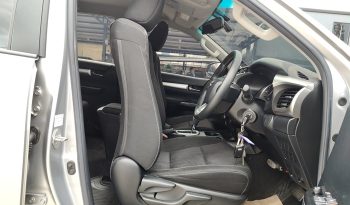 REVO PRE 2019 2.4E AT DOUBLE CAB SILVER  8707 full