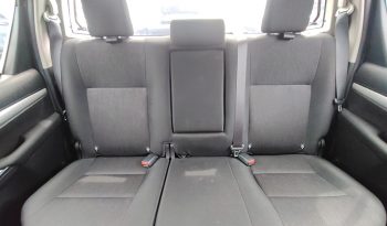 REVO PRE 2019 2.4E AT DOUBLE CAB SILVER  8707 full