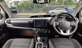 REVO PRE 2019 2.4E AT DOUBLE CAB SILVER  8707 full