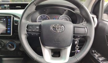 REVO PRE 2019 2.4E AT DOUBLE CAB SILVER  8707 full