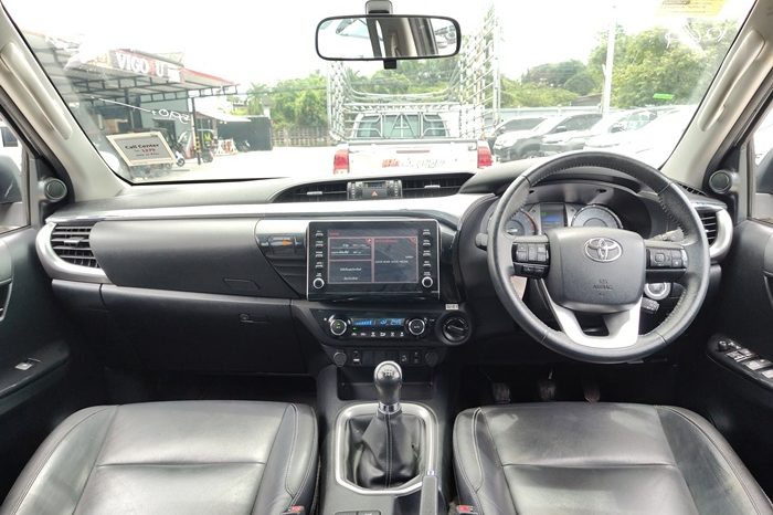 REVO 4WD 2020 2.8 HIGHT AT DOUBLE CAB SILVER  7664 full