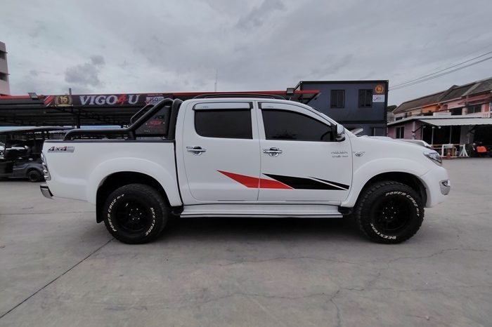 VIGO 4WD 2010 3.0G AT DOUBLE CAB WHITE  1898 full
