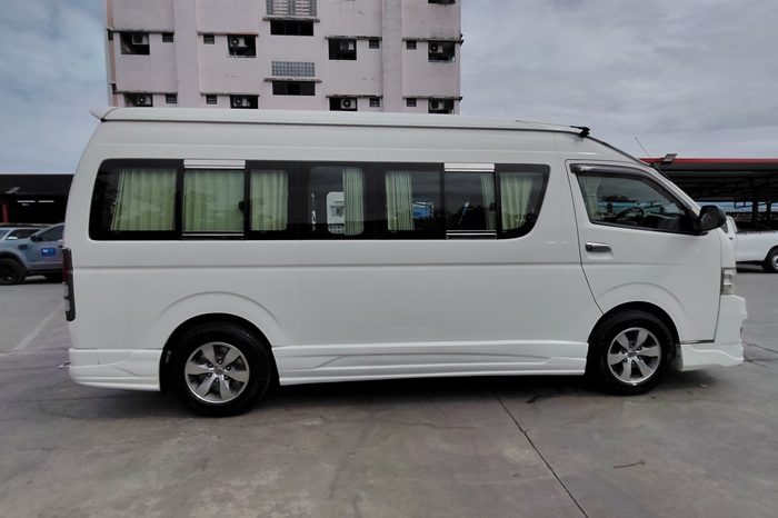 TOYOTA 2WD 2011 2.5 MT COMMUTER WHITE 9901 full