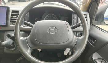 TOYOTA 2WD 2011 2.5 MT COMMUTER WHITE 9901 full