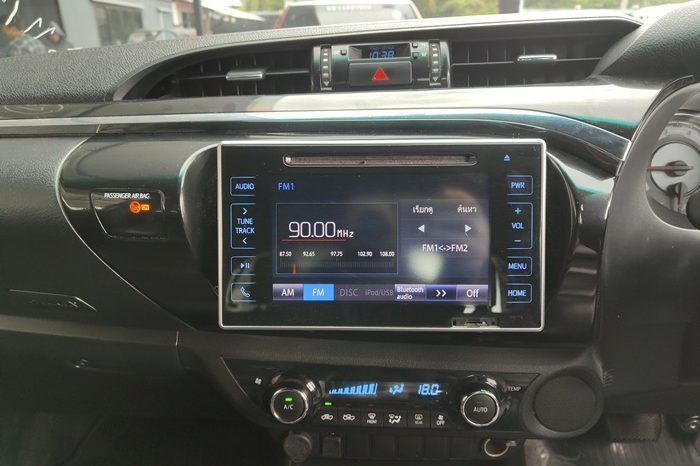 ROCCO PRE 2019 2.4G AT DOUBLE CAB BLACK  6227 full