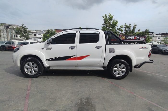 VIGO 4WD 2006 3.0G AT DOUBLE CAB WHITE  4941 full