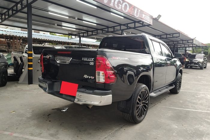REVO PRE 2019 2.4G AT DOUBLE CAB BLACK  1077 full