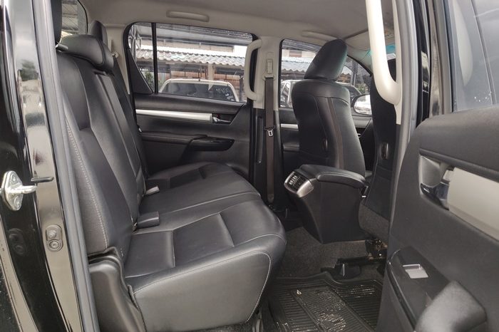 REVO PRE 2019 2.4G AT DOUBLE CAB BLACK  1077 full