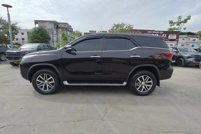 TOYOTA 4WD 2019 2.4V AT FORTUNER BROWN  6204 full
