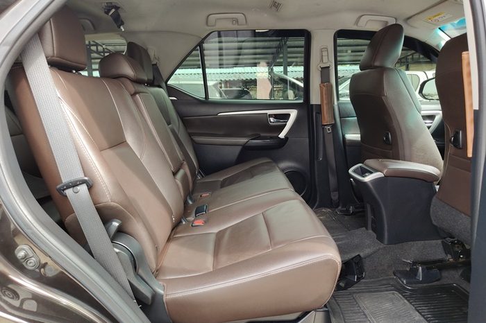 TOYOTA 4WD 2019 2.4V AT FORTUNER BROWN  6204 full