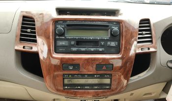 TOYOTA 4WD 2005 3.0V AT FORTUNER WHITE  808 full