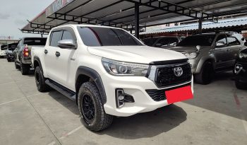 REVO PRE 2019 2.4E AT DOUBLE CAB WHITE  3999 full