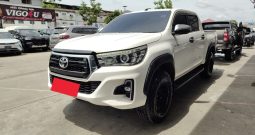 REVO PRE 2019 2.4E AT DOUBLE CAB WHITE  3999