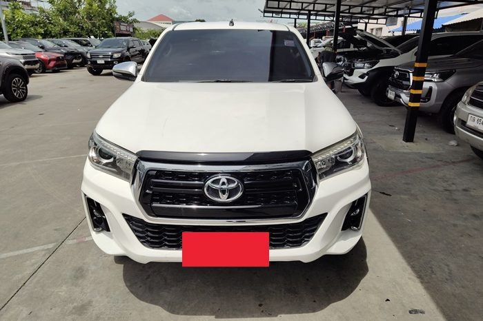 REVO PRE 2019 2.4E AT DOUBLE CAB WHITE  3999 full