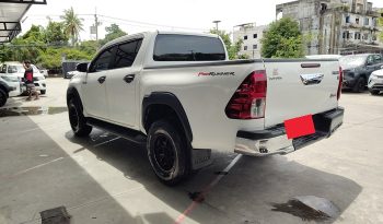 REVO PRE 2019 2.4E AT DOUBLE CAB WHITE  3999 full