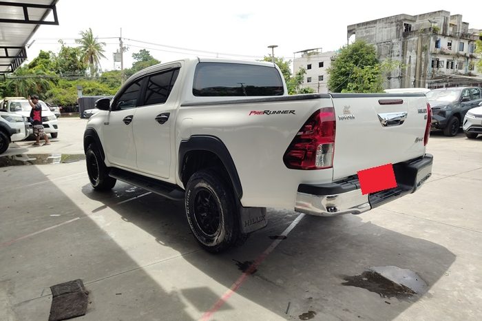 REVO PRE 2019 2.4E AT DOUBLE CAB WHITE  3999 full