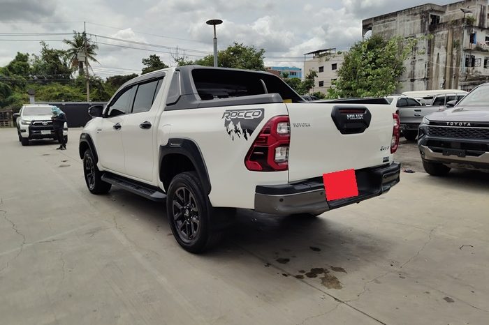ROCCO PRE 2020 2.4 HIGHT AT DOUBLE CAB WHITE  5440 full