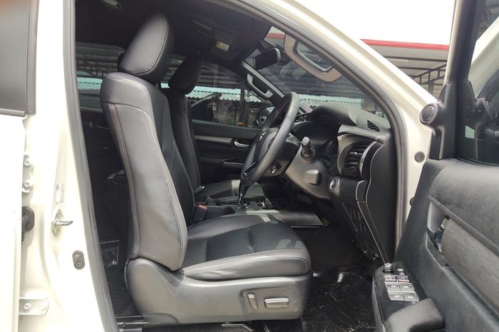 ROCCO PRE 2020 2.4 HIGHT AT DOUBLE CAB WHITE  5440 full