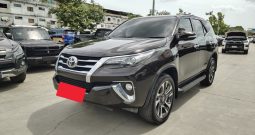TOYOTA 4WD 2015 2.8V AT FORTUNER BLACK  7598