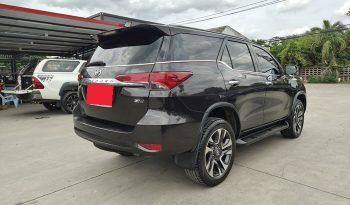 TOYOTA 4WD 2015 2.8V AT FORTUNER BLACK  7598 full