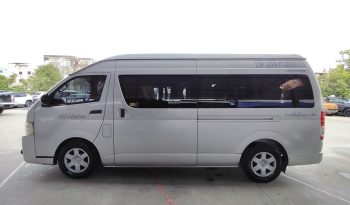 TOYOTA 2WD 2017 3.0 MT COMMUTER SILVER 2138 full