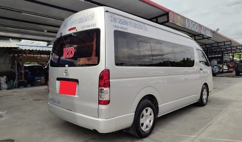 TOYOTA 2WD 2017 3.0 MT COMMUTER SILVER 2138 full