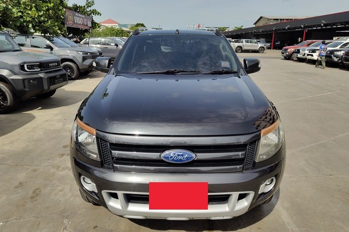 FORD 2WD 2013 2.2 AT DOUBLE CAB BLACK  5800 full
