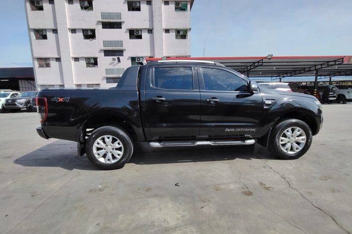 FORD 2WD 2013 2.2 AT DOUBLE CAB BLACK  5800 full