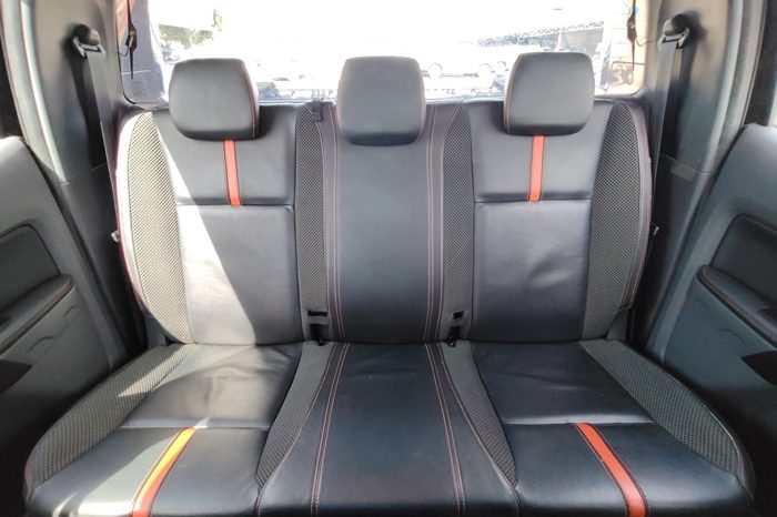 FORD 2WD 2013 2.2 AT DOUBLE CAB BLACK  5800 full