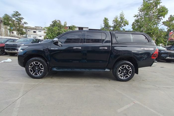 REVO PRE 2021 2.4 HIGHT AT DOUBLE CAB BLACK  5847 full