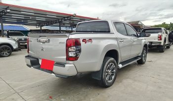 MITSUBISHI 4WD 2021 2.4 AT DOUBLE CAB SILVER  9901 full
