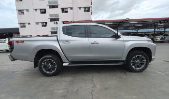MITSUBISHI 4WD 2021 2.4 AT DOUBLE CAB SILVER  9901 full