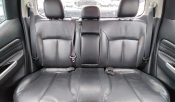 MITSUBISHI 4WD 2021 2.4 AT DOUBLE CAB SILVER  9901 full
