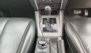 MITSUBISHI 4WD 2021 2.4 AT DOUBLE CAB SILVER  9901 full