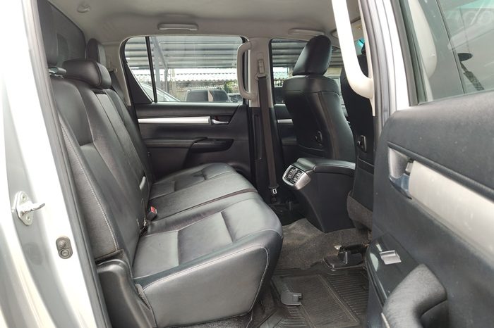 REVO PRE 2018 2.4G AT DOUBLE CAB SILVER  21 full