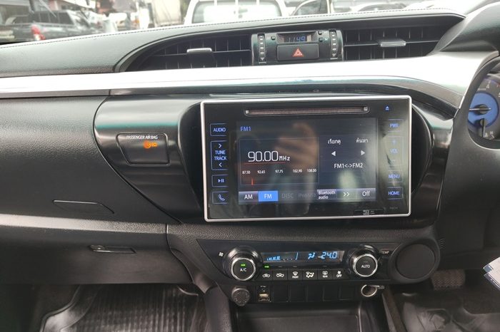 REVO PRE 2018 2.4G AT DOUBLE CAB SILVER  21 full