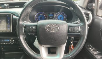 REVO PRE 2018 2.4G AT DOUBLE CAB SILVER  21 full