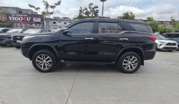 TOYOTA 2WD 2016 2.4V AT FORTUNER BLACK  2270 full