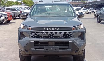 TRAVO SMART PRE 2026 2.8 AT DOUBLE CAB GREY  1692 full