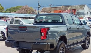 TRAVO SMART PRE 2026 2.8 AT DOUBLE CAB GREY  1692 full